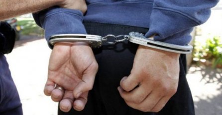 UHAPŠENI NASILNICI Metalnom šipkom pretukli mladića (20) nasred ulice