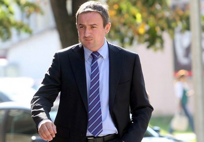 BRANISLAV BORENOVIĆ U BOLNICI Lider PDP ima upalu pluća