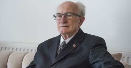 Preminuo profesor Ismet Kasumagić, jedan od najstarijih članova Mladih Muslimana