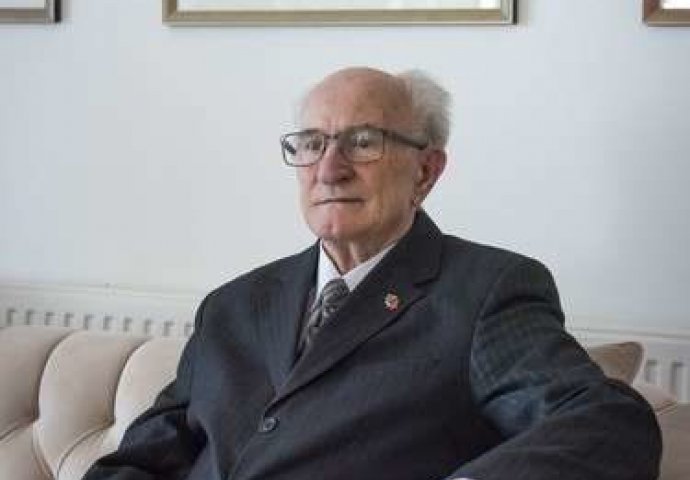 Preminuo profesor Ismet Kasumagić, jedan od najstarijih članova Mladih Muslimana
