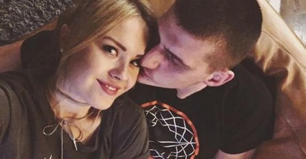 KO JE LJEPOTICA KOJU JE OŽENIO NIKOLA JOKIĆ DANAS: Ova plavuša obara s nogu, NJENE SLIKE ODUZIMAJU DAH - UVJERITE SE I SAMI (FOTO)