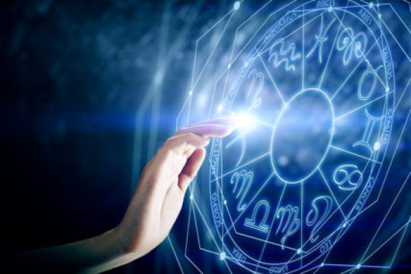 horoskop-foto-shutterstock-2-1-427x285