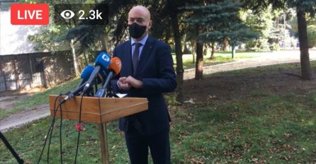 ZAVRŠENA KONFERENCIJA ZA MEDIJE KRIZNOG ŠTABA! Maske su od danas na otvorenom na cijelom teritoriju FBIH obavezne