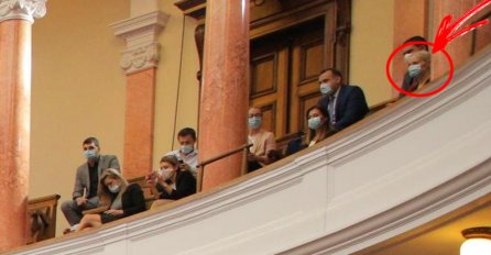 PRVI PUT U JAVNOSTI POSLIJE ROĐENJA SINA: Snimljena partnerica ANE BRNABIĆ, A EVO KAKO IZGLEDA (FOTO)