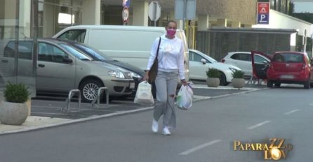 ŠTA ĆE MARKO REĆI? TRUDNA LUNA U KRATKOJ MAJČICI POKAZALA STOMAK: Evo kako izgleda, niko ne može da vjeruje! (FOTO)