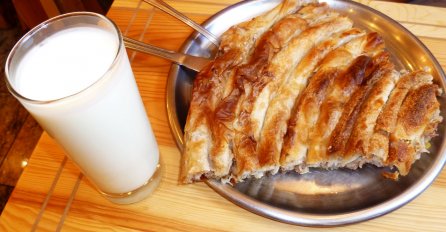 EVO KAKO DA VAM PITE BUDU KAO IZ NAJBOLJEG RESTORANA: Tajna je u prelivu, ovo je trik iskusnih domaćica (RECEPT)