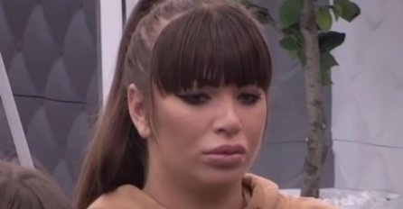 SKANDALOZNI VIDEO IZ APARTMANA KULIĆA: Miljana mrtva pijana dolazi do Željkove kolijevke i radi nešto SRAMNO!