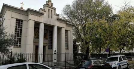 Uhapšen osumnjičeni za napad na svećenika ispred crkve u Francuskoj