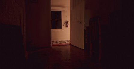 KUPILA JE NOVU KUĆU, A ONDA IZA ORMARA PRONAŠLA JEZIVU TAJANSTVENU SOBU: Kad je otvorila vrata ZALEDILA SE OD PRIZORA (FOTO)