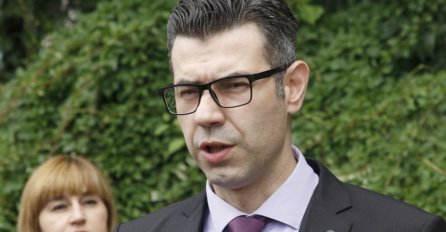 U TOKU JE VAŽNA SJEDNICA KRIZNOG ŠTABA KS, NOVE MJERE SU NA STOLU: Oglasio se MINISTAR KRIVIĆ