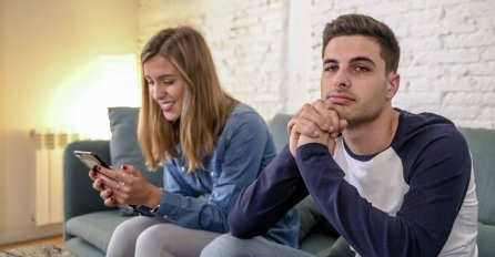 Kada te MUŠKARAC zapravo ZAPOSTAVLJA? Ako se OVAKO PONAŠA ti već imaš odgovor!