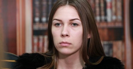 MILIJANA (22) SE RAZVELA OD MILOJKA, U VEZI SA MILOŠEM (61): Pokazala NOVO AUTO, evo šta vozi - komentari ne prestaju!