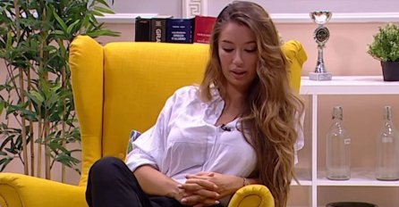 VODITELJ NIJE ZNAO KAKO MU SE ZOVE GOŠĆA: Pjevačica se naljutila - ''Informiši se prije nego što ti neko dođe''! (VIDEO)