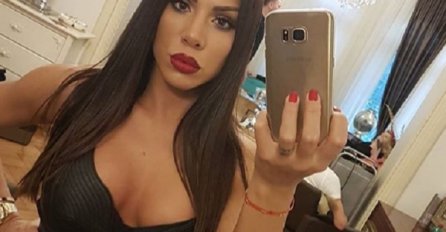 SANDRA AFRIKA POKAZALA KAKO JE NEKAD IZGLEDALA! Ovakvu bi je malo ko prepoznao! (FOTO)