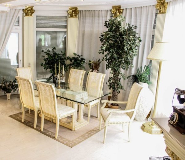 d882c8cff7ca41c5885b1008dea78ed4