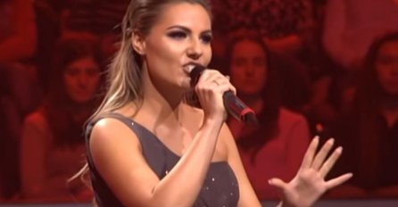 TAKMIČARKA ZG STIGLA U EMISIJU SA MALOM BEBOM, SVI SU U NEVJERICI POSMATRALI ONO ŠTO JE URADILA PRED NASTUP: Ovo nije viđeno do sada!