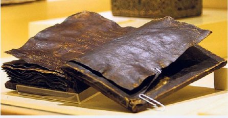 PANIKA U VATIKANU! "ISUS NIJE RAZAPET I NIJE BOŽIJI SIN": Kaže NOVOROĐENA BIBLIJA