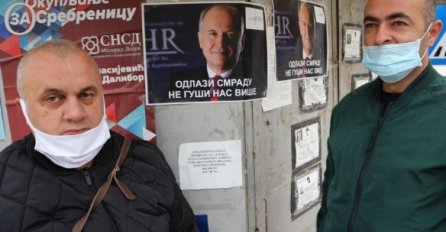 U Srebrenici jutros  osvanuli uvredljivi plakati posvećeni Inzku: "Odlazi smradu, ne guši nas više"