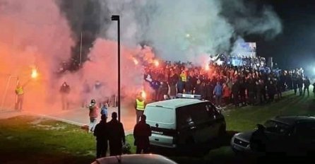 Predizborni skup Fuada Kasumovića u Zenici uz koncert narodne muzike i STOTINE PRISUTNIH