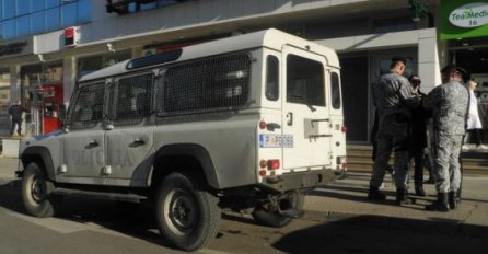 VATRENI OBRAČUN NA ULICAMA PODGORICE Jedna osoba ranjena u nogu i ODBLIJA DA SARAĐUJE sa policijom