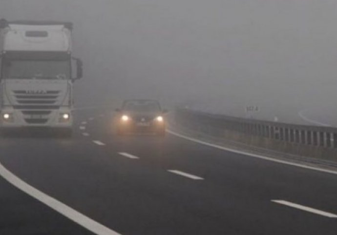 Nema gužve na granici: Od nedjelje obavezna zimska oprema