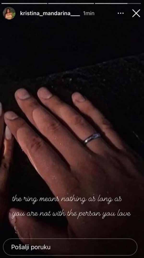 b15c1dab-0263-49db-a48a-c1a78dd5e351