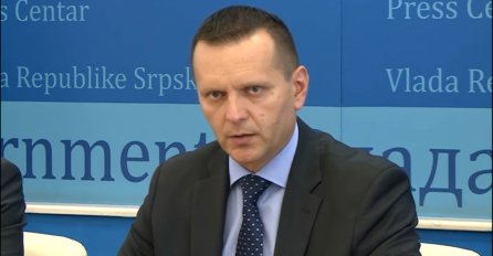 "LUPANJE KUTIJA, PIJANI BIRAČI, IZNOŠENJE LISTIĆA" Ministar unutrašnjih poslova RS Dragan Lukač o lokalnim izborima