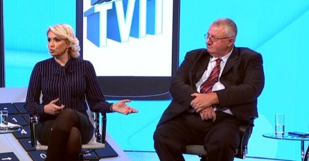 ŠEŠELJ SINOĆ BRUTALNO IZVRIJEĐAO DARIJU U EMISIJI, HAOS U STUDIJU: "Vi nemate pojma", a onda je stigla reakcija DARIJE