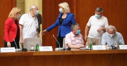 HITNA SJEDNICA KRIZNOG ŠTABA Dramatičan porast broja oboljelih, na stolu NOVE MJERE