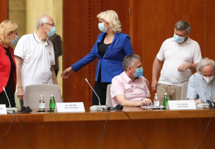 HITNA SJEDNICA KRIZNOG ŠTABA Dramatičan porast broja oboljelih, na stolu NOVE MJERE