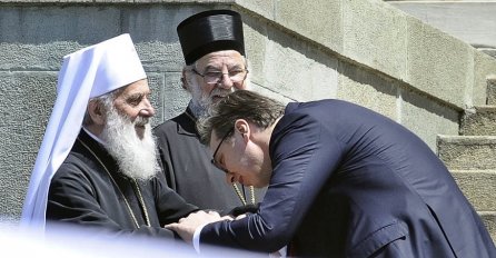 OGLASIO SE VUČIĆ, DOBIO JE INFORMACIJE O IRINEJU: Prije tačno 55 minuta je intubiran, ljekari se bore za njegov život