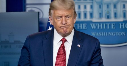 DA LI JE PRIHVATIO PORAZ Donald Tramp povlači tužbu