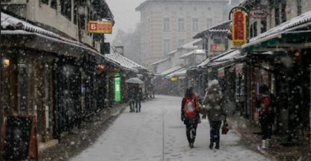 DANAS U BiH SNIJEG, A EVO ŠTA NAS OČEKUJE ZA VIKEND: Objavljena vremenska prognoza do kraja sedmice