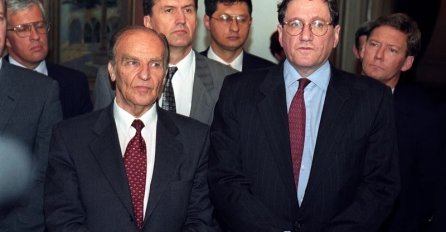 Alija Izetbegović je najzaslužniji za opstanak BiH - Intervju s Holbrookeom iz 1998. godine