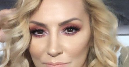 BAŠ RASKOŠNO: Goca Tržan pokazala stan i novogodišnju dekoraciju, sve PUNO DETALJA (FOTO)