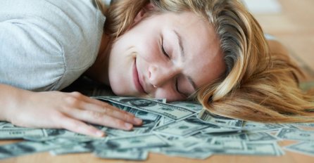 PLATA IDE, A JA LEŽIM Evo kako da zaradite 1000 eura spavajući!?