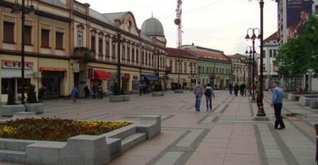 Večeras u 22 sata stupaju na snagu nove mjere: Policijski sat, zatvaranje ugostiteljskih objekata, škola i teretana u BRČKOM