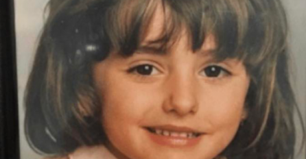 KLADIMO SE DA NE ZNATE KO JE PJEVAČICA SA SLIKE: Danas je jedna od najljepših na Balkanu, POKUŠAJTE POGODITI