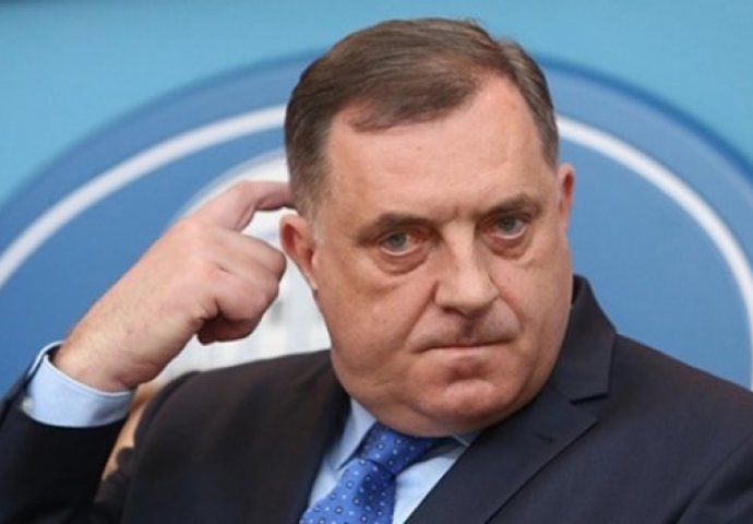 Dodik: Srpska slavi dok drugi jauču