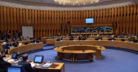 Pred delegatima Doma naroda dvije izmjene Zakona o platama i naknadama