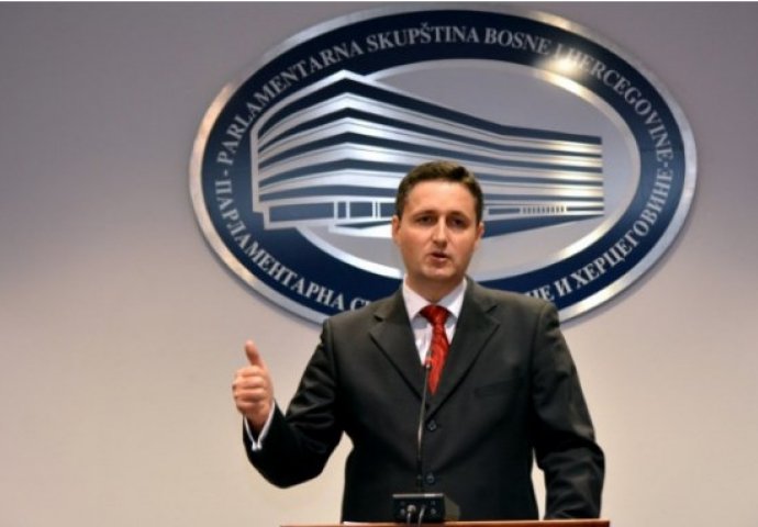 DOM NARODA PARLAMENTA BIH: Oružane snage BiH neće čuvati državnu granicu