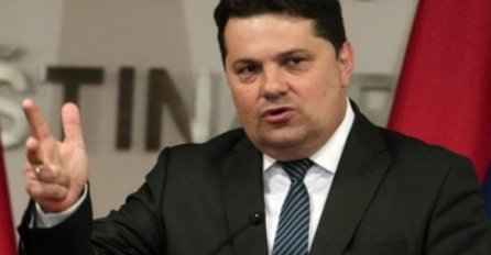 RASKOL U UJEDINJENOJ SRPSKOJ NENADA STEVANDIĆA: Pljušte ostavke