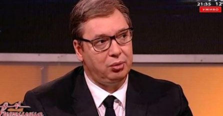 Vučić otkrio da li će se vakcinisati protiv koronavirusa