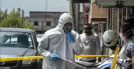 AMERIKA NA UDARU VIRUSA: Prvi put od maja VIŠE OD 2.000 PREMINULIH u jednom danu