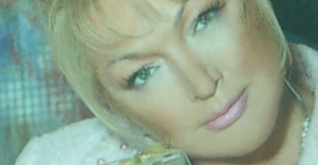 SJEĆATE LI SE BOŽEN? IZNENADA JE UMRLA: Na sahranu joj je došla samo 1 pjevačica, EVO KOJA