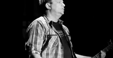 Srpski muzičar Mikica Zdravković preminuo od posljedica koronavirusa