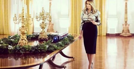 POSLJEDNJI BOŽIĆ PORODICE TRUMP U BIJELOJ KUĆI, MELANIJA POKAZALA BAJKOVITU UNUTRAŠNJOST: Oči će vam stati, OVAKVO NEŠTO NIKAD NISMO VIDJELI (FOTO)