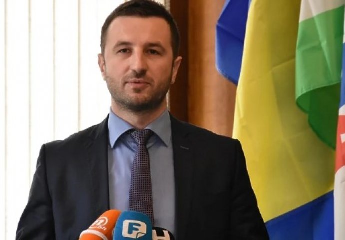 Samir Efendić: SDA treba vanredni kongres