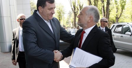 INZKO SE DANAS OGLASIO! EVO DA LI ĆE NAMETNUTI ZAKON O NEGIRANJU GENOCIDA: "Ja u fijoci imam spreman tekst"