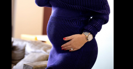 KRILA SAM TRUDNOĆU! NA VELIKU ŽALOST MOJ DRAGI JE OŽENJEN: Ivana objavila prvu sliku sa trudničkim stomakom, EVO ŠTA JE JAVNO PORUČILA